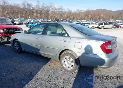 2003 Toyota Camry Le из США, поврежденный, VIN JTDBE32K530224511